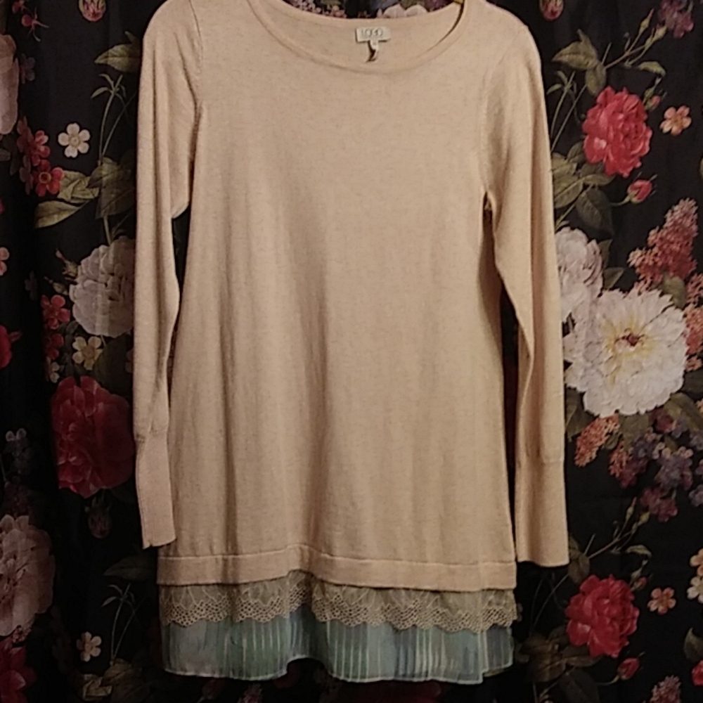 L.O.G.O. sweater wish chiffon trim